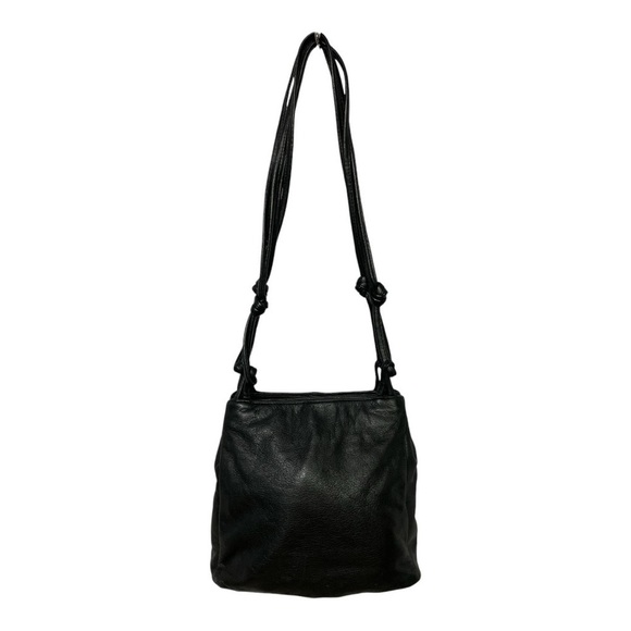 Vintage Saddle River Black Leather Handbag
Purse Knotted Shoulder Strap - Picture 6 of 13
